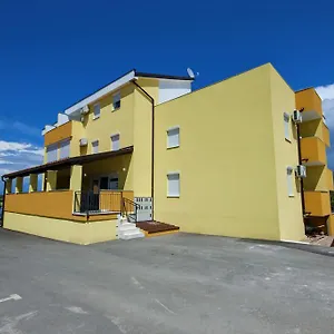 apartments-finida-umag.in-istria.net/